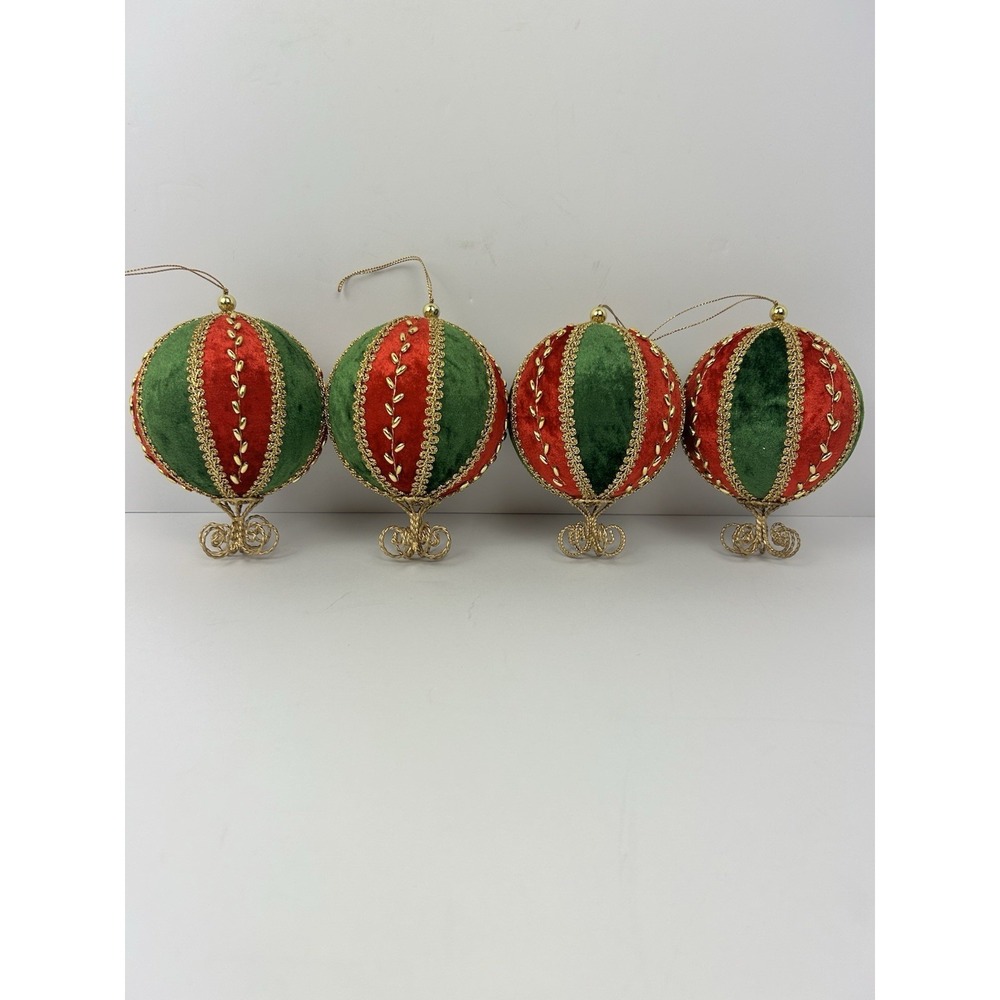 Vintage velvet Christmas Victorian style Ornaments Set 4 Red green velvet gold - Picture 4 of 8